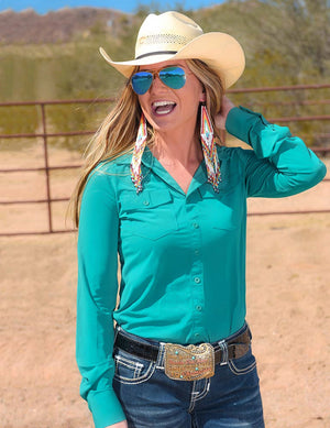 COWGIRL TUFF Women's Pine Breathe Cooling UPF Pullover Button-Down
