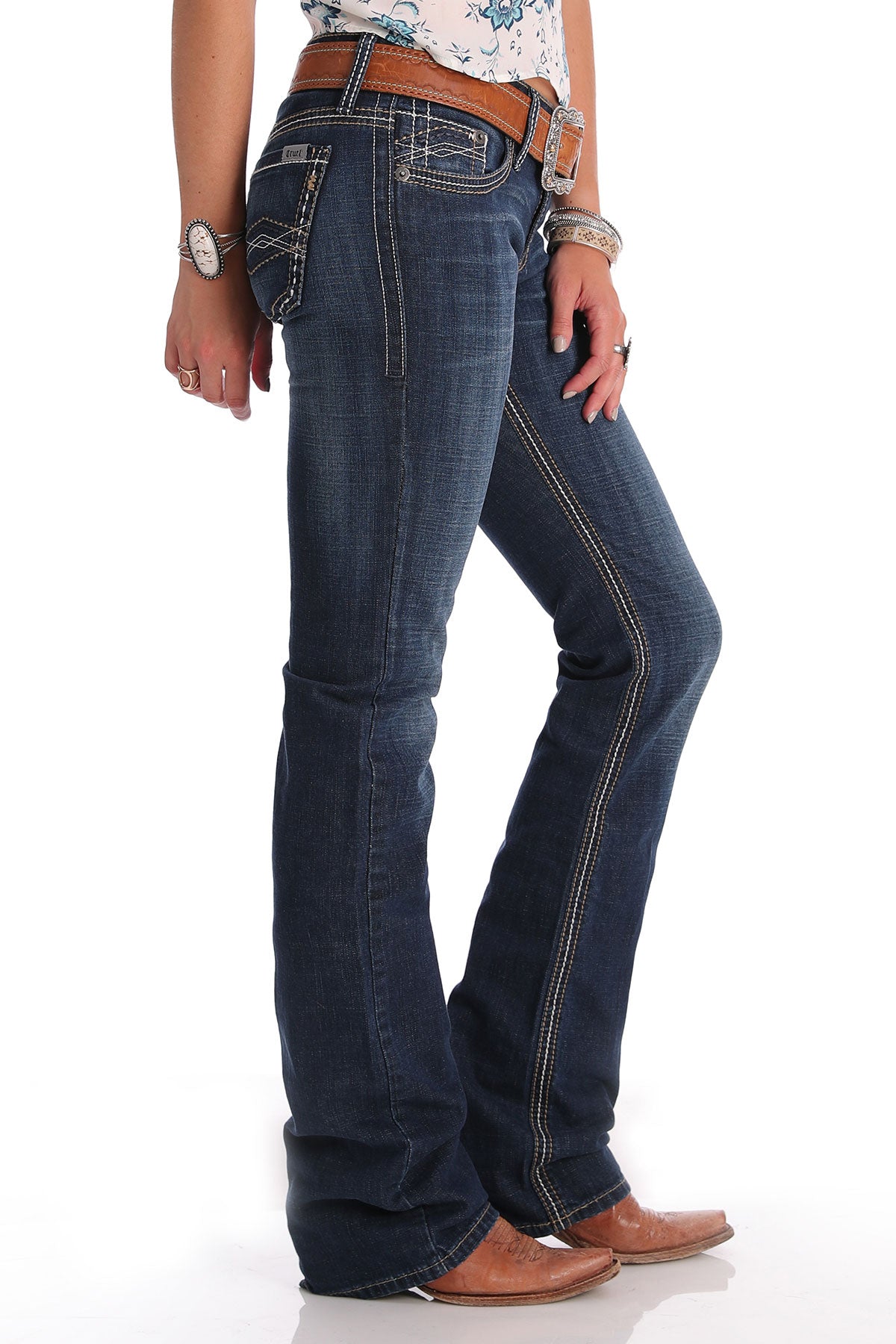 CRUEL GIRL Women's Abby Dark Stonewash Slim Fit Jean