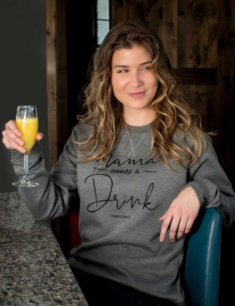 COWGIRL TUFF Mama Needs A Drink Ladies Fit Crew-Neck (Heather Gray)